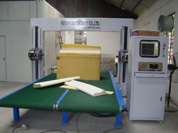 6KW ζωνών μεταφορέων τέμνουσα μηχανή 1800KG λεπίδων επιτραπέζιου εύκαμπτη πολυουρεθάνιου ταλαντεμένος