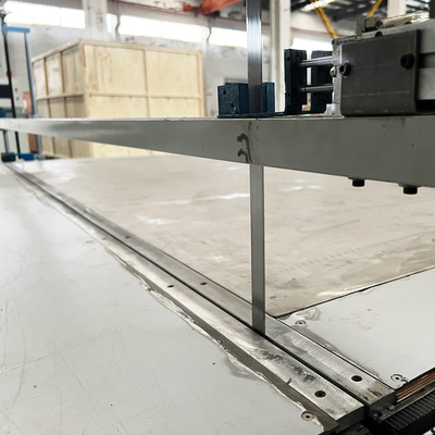 600mm τέμνουσα μηχανή μικρό Cnc αφρού ύψους κάθετη