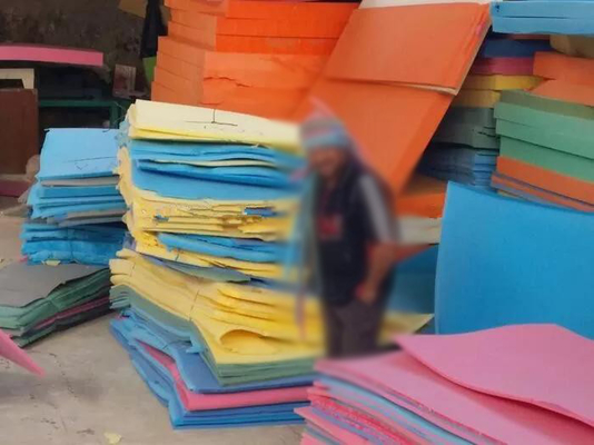 2-60 mm προηγμένη μηχανή κοπής σφουγγαριού με κύριο σιδηρόδρομο καθοδήγησης και ηλεκτρονικό σιδηρόδρομο σύνδεσης ηλεκτρικής ενέργειας
