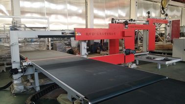 Πλήρης αυτόματη γρήγορη CNC Puf καλωδίων κάθετη μηχανή κοπτών αφρού με τα μακρά ζωή