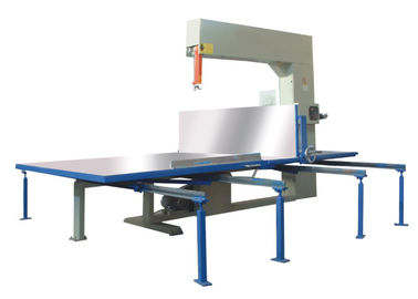 D&T PU Cnc πολυστυρολίου τεμνουσών μηχανών αφρού κάθετη τέμνουσα μηχανή σφουγγαριών με το CE