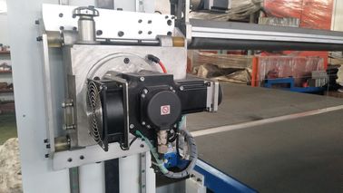 CNC διπλή τέμνουσα μηχανή περιγράμματος λεπίδων ταλαντεμένος για να κόψει τις τρισδιάστατες μορφές