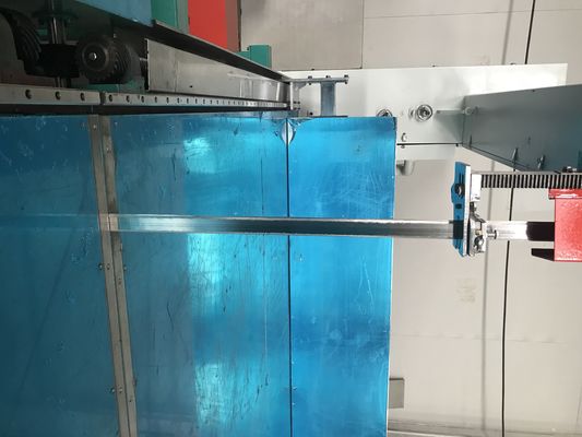 Φορμάροντας φέτα 1200mm αφρού κάθετη τέμνουσα μηχανή για το βαμβάκι μαργαριταριών της EVA