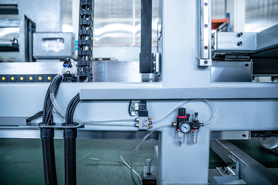 CNC 2.0mm οριζόντια και κάθετη λεπίδα τεμνουσών μηχανών αφρού PU